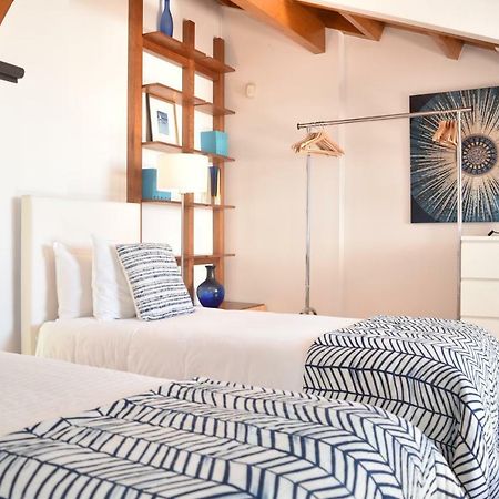 Architect-Designed Loft In A Historic Hilltop Neighborhood Lisbona Esterno foto